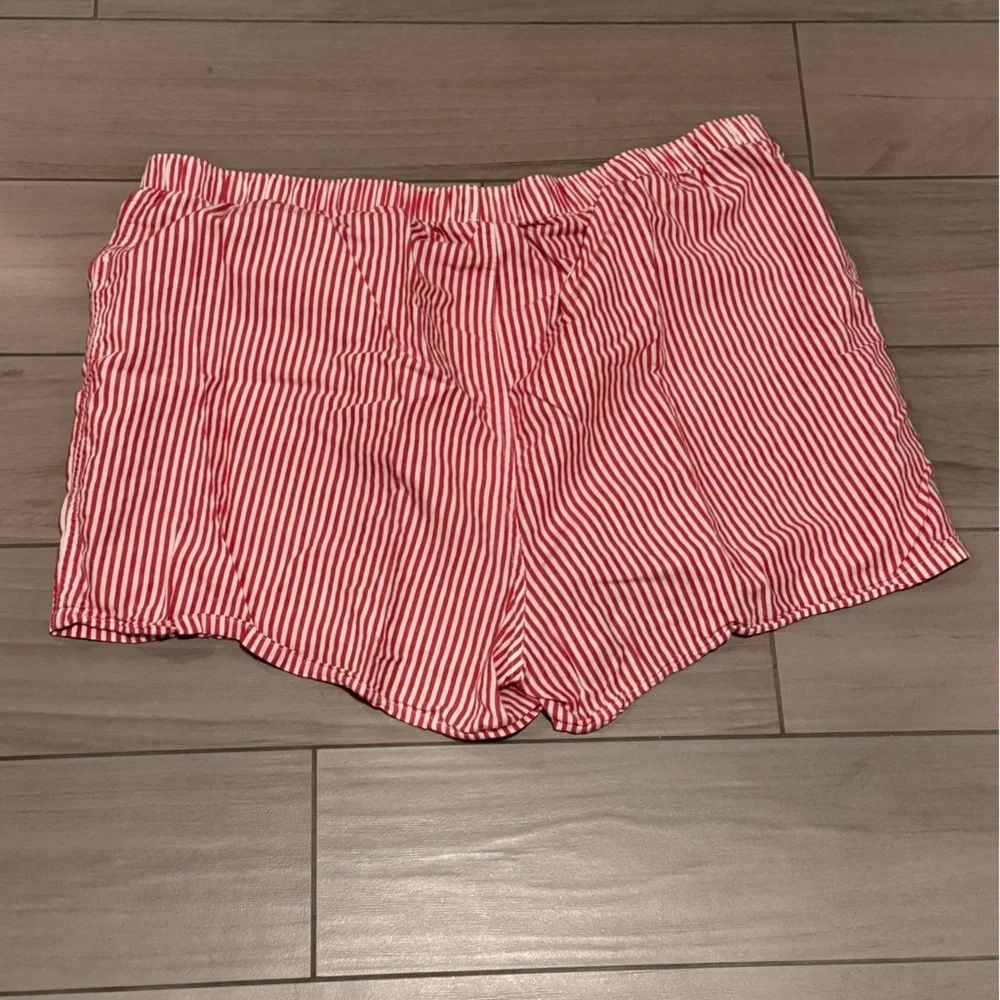 Old navy set of 2 men’s boxers NWOT 2XL